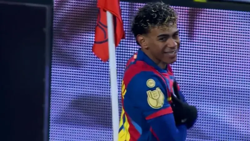 گل اول بارسلونا به آلباسته لامین یامال