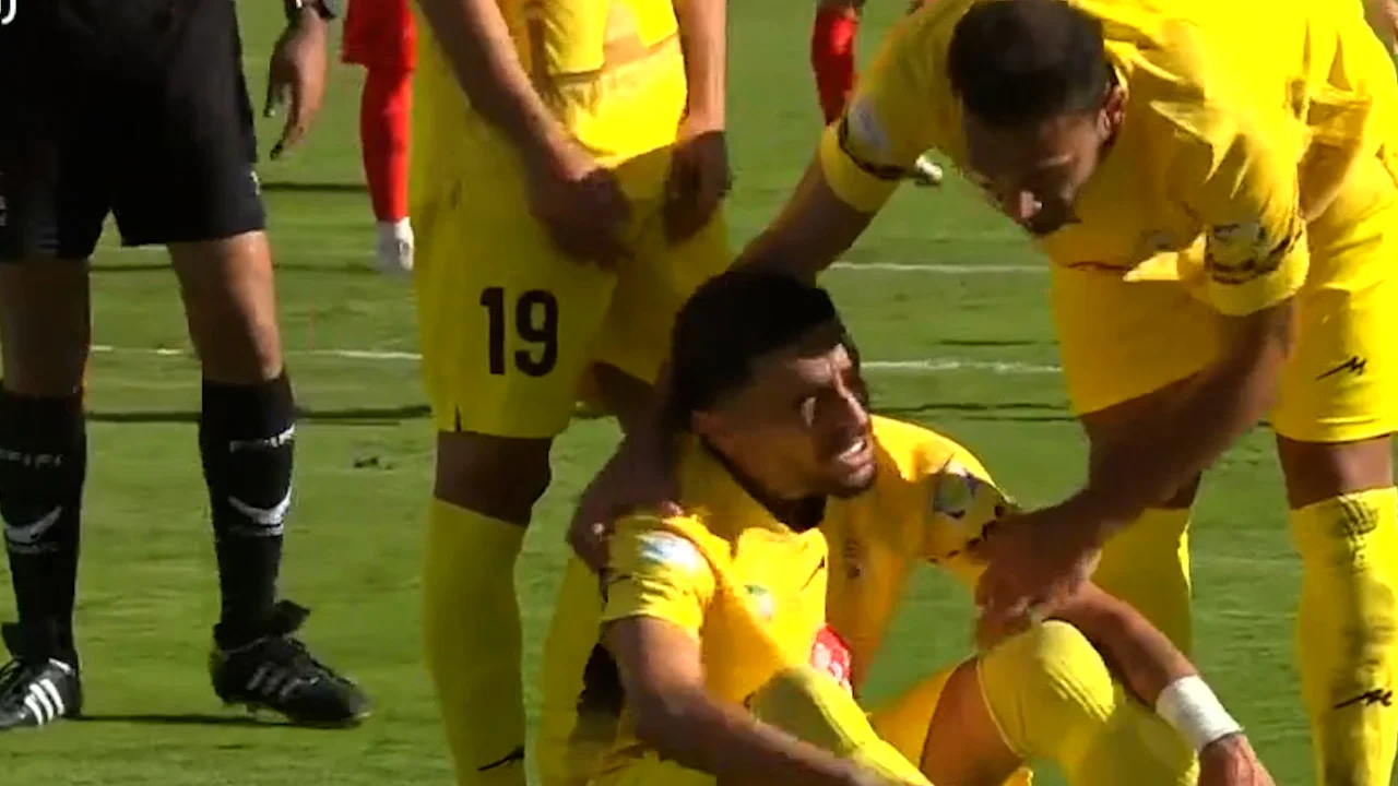 گل اول فجرسپاسی به تراکتور مهدی شریفی - تصویر شاخص