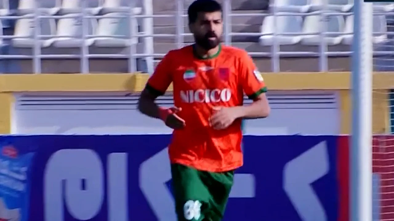 گل اول مس رفسنجان به پیکان رضا جبیره - تصویر شاخص