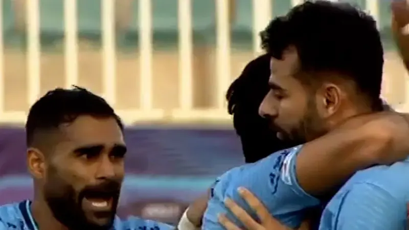 گل اول چادرملو به پیکان رضا دهقان