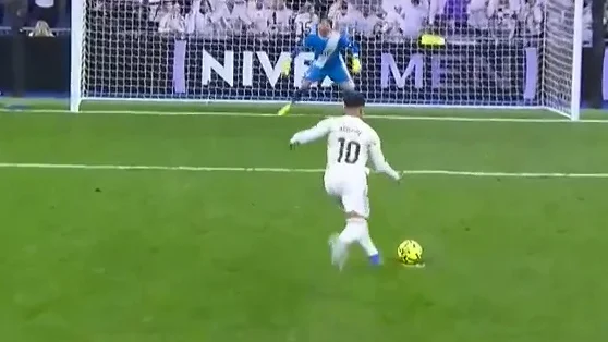 گل دوم رئال مادرید به رایو وایه کانو (کیلیان امباپه)