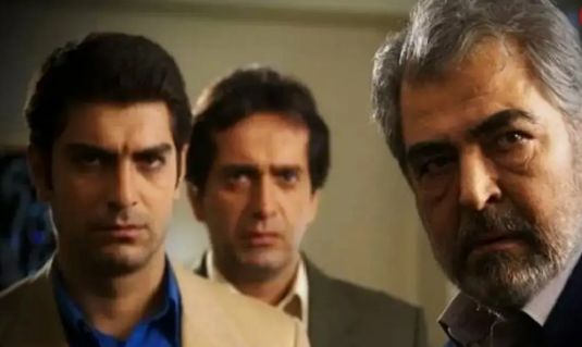 نگاهی نادر به فریبرز عرب نیا کنار حسن جوهرچی و احمد نجفی در سال ۷۵!