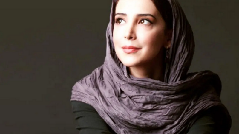 عکس| سفر در زمان؛ لحظه‌ای ناب از سحر جعفری جوزانی و مادر آمریکایی‌اش در سال 94