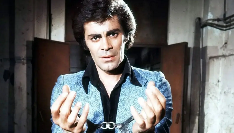 عکس| سفر در زمان؛ جهانگیز غفاری در 83 سالگی؛ بازیگر پیشکسوت قبل انقلاب در تهران دیده شد!