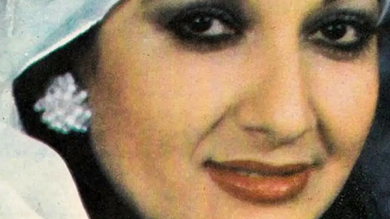 لحظه‌ای ناب از ایرج نوذری در کنار خواننده افسانه‌ای پیش از انقلاب در سال ۹۷!