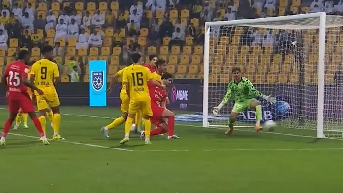 گل اول شباب الاهلی به الوصل (سعید عزت اللهی)