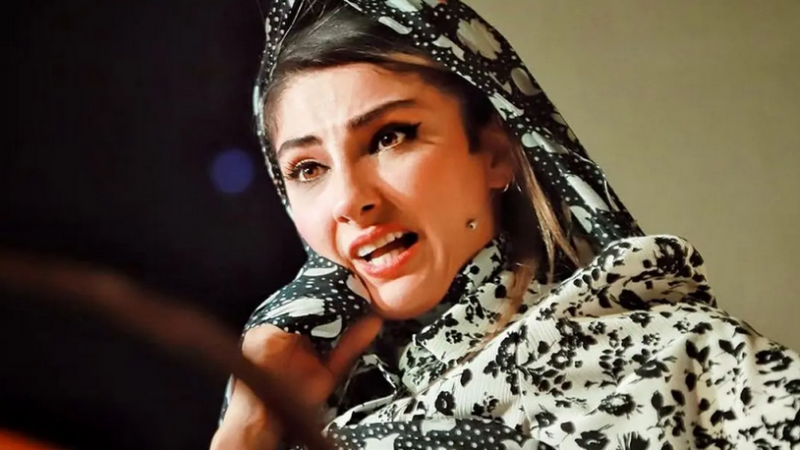 عکس| شگفتی کاربران با تصویر نادر از محیا دهقانی در 4 سالگی/ از کودکی کیوت بود