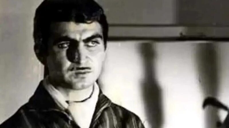 سفر در زمان| دیدار «همایون و منصور سپهرنیا» در 82 و 89 سالگی؛ سال 98