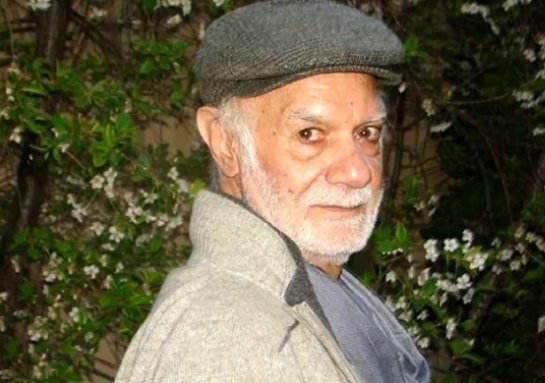 عکس| سفر در زمان ؛ تصویری نادر از ناصر گیتی‌جاه و نوه‌اش در دهه ۷۰ / چه نوه چشم رنگی زیبایی دارد