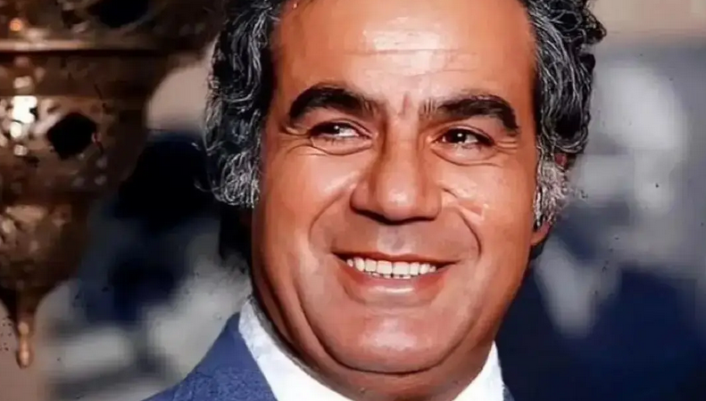 عکس| سفر در زمان؛ لحظه نادر ملاقات نصرت الله وحدت با ناصر ملک مطیعی در بیمارستان سال 94