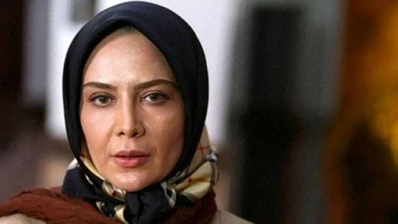 نگین صدق گویا