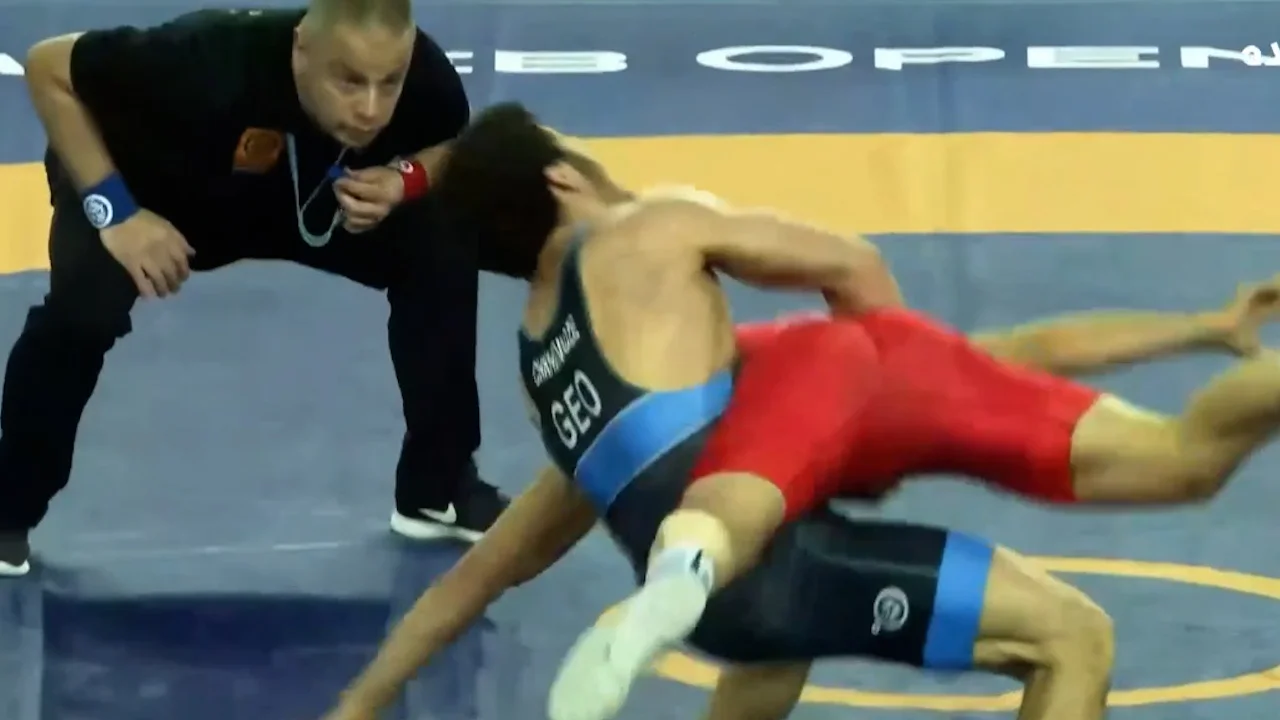 ۶۷ کیلو؛ ادامه کار محمد کمالی به اما و اگر رسید - تصویر شاخص