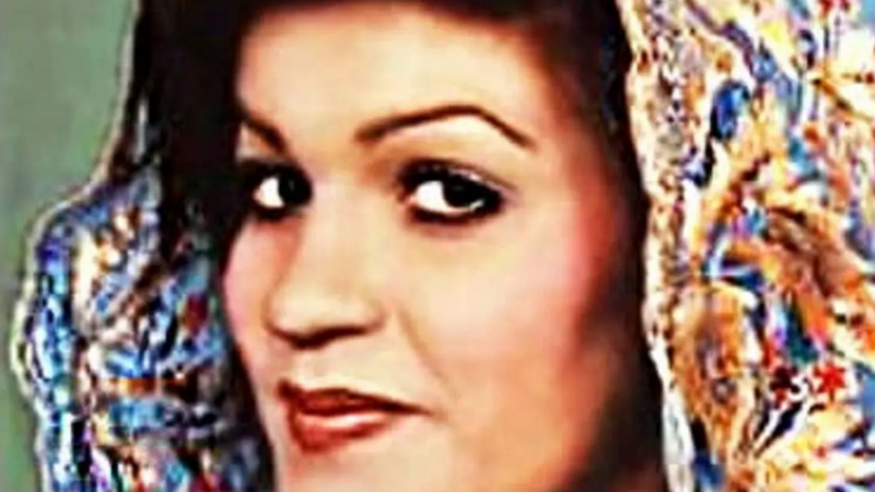 عکس| تصویری نادر از گیتا، خواننده افسانه‌ای قبل انقلاب در 65 سالگی که همه را شگفت‌زده کرد!