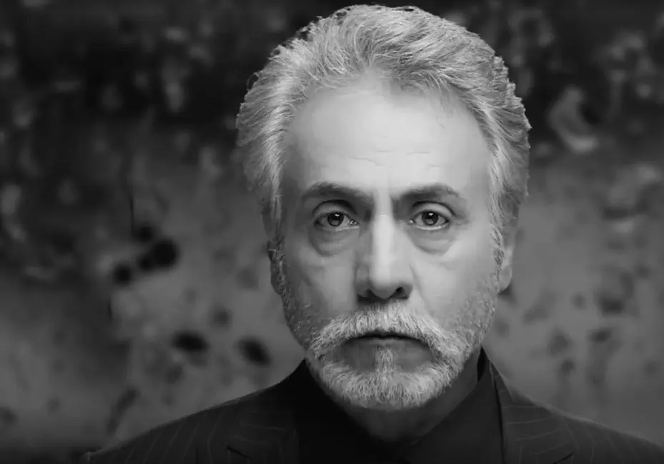 چهره جذاب بیژن امکانیان قبل از انقلاب؛ آقای بازیگر چقدر خوشتیپه - تصویر شاخص