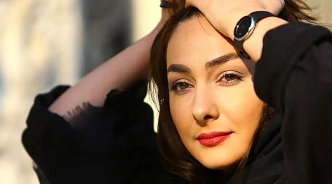 سلفی «هانیه توسلی و مصطفی زمانی» در پشت صحنه یک فیلم؛ دهۀ 90 - تصویر شاخص