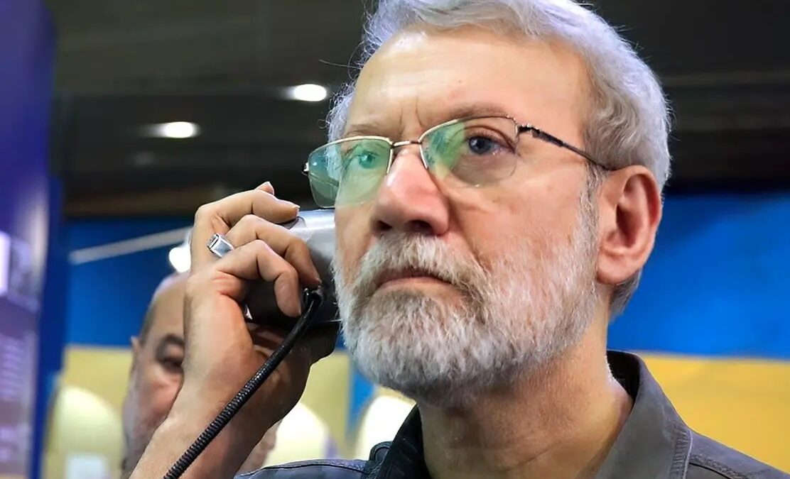 عکس| علی لاریجانی سر میز افطاری با قالیباف، ناطق نوری و حداد عادل