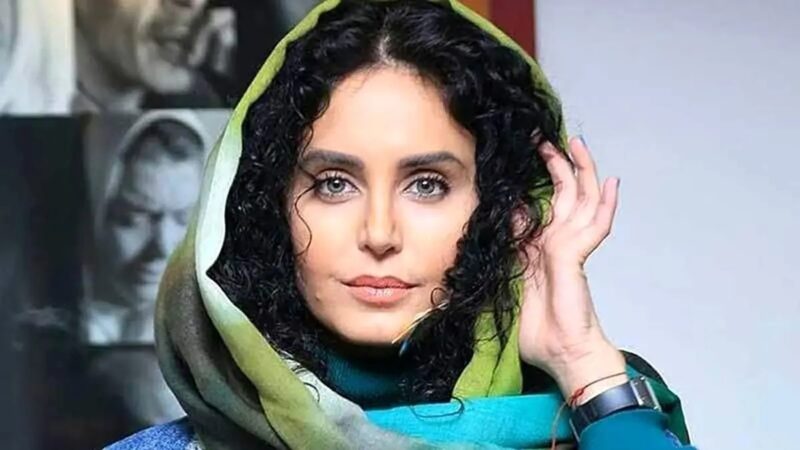 استایل سیاه و سفید الناز شاکردوست در مراسم جشن حافظ؛ سال 99