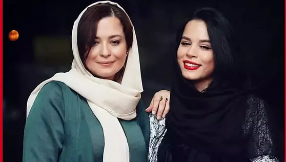 عکس| سفر در زمان؛ دورهمی خانواده شریفیان و آزیتا حاجیان / تغییر چهره پدر و مادر و فرزندان 14 سال پیش - تصویر شاخص