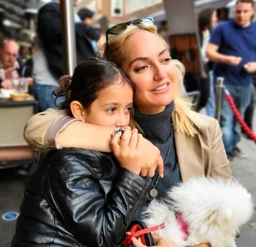 مهناز افشار