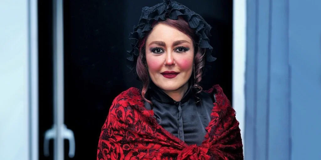 سفر زمان| شقایق فراهانی، محسن کیایی و محمدرضا فروتن در پشت‌صحنۀ «نقطه کور» - تصویر شاخص