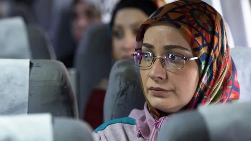 چهره جوان و بامزه نسرین نصرتی در تئاتر؛ سال 1387