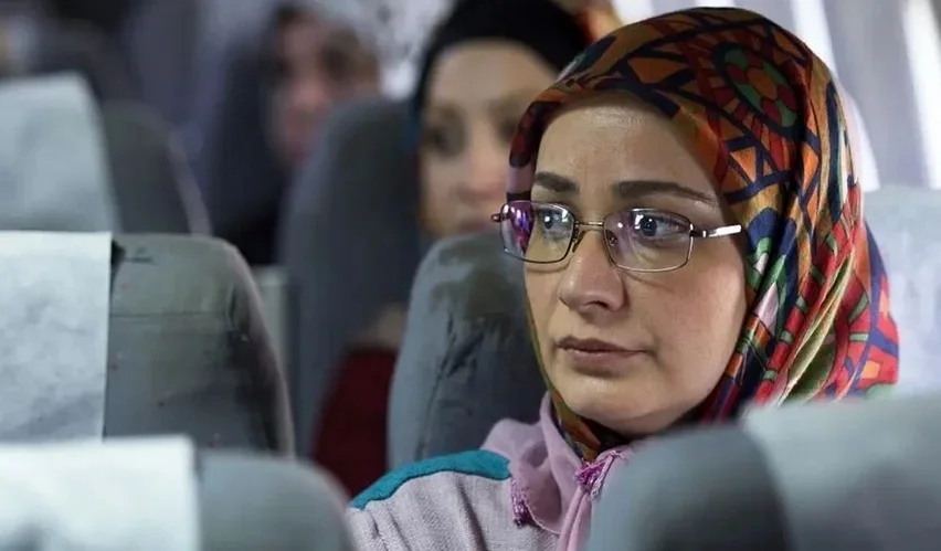 چهره جوان و بامزه نسرین نصرتی در تئاتر؛ سال 1387 - تصویر شاخص