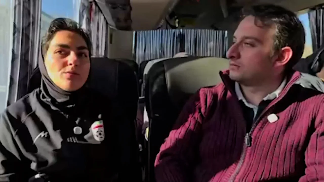 ناگفته‌های کاپیتان تیم ملی زنان از پناهندگی و بازگشت - تصویر شاخص