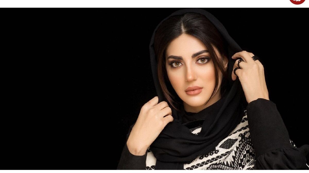 هلیا امامی با چادر قاجاری جلب توجه کرد؛ چقدر بهش میاد