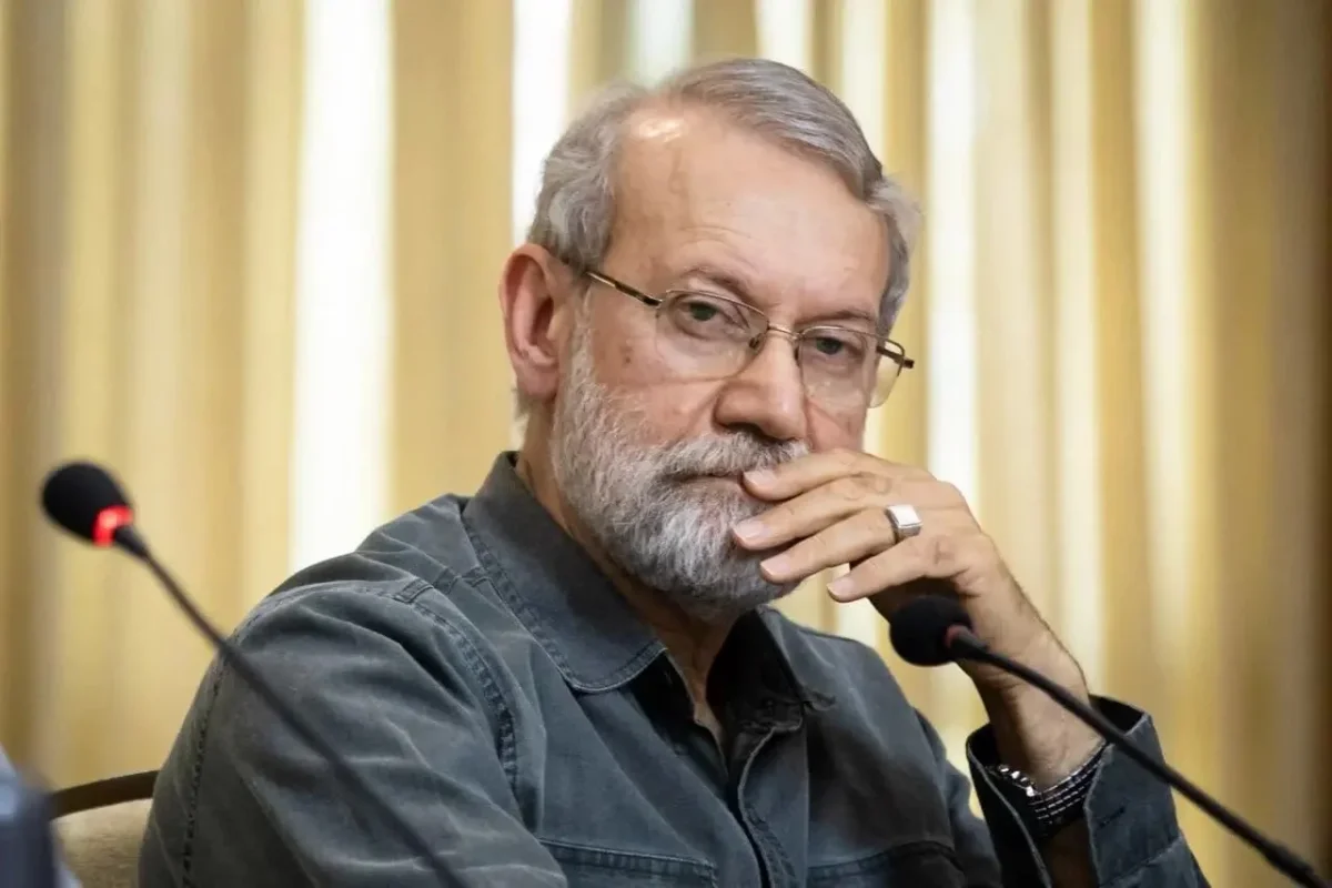 عکس| همسر و دختران ساده و شیک علی لاریجانی را دیده اید؟ + بیوگرافی و تعداد برادران و فرزندانش - تصویر شاخص