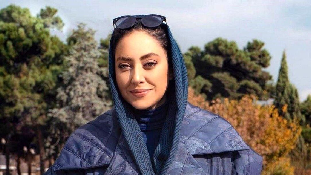 عکس| بهاره کیان افشار و بهرام رادان در پشت صحنه فیلم «زرد»؛ 10 سال قبل - تصویر شاخص