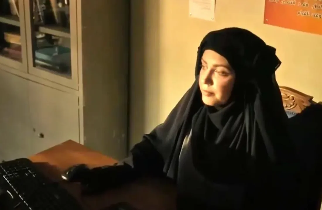 سفر در زمان | زیبایی خیره کننده «ام جمیله» بازیگر چشم رنگی سریال بیگانگان در 29 سالگی؛ سال 99 - تصویر شاخص