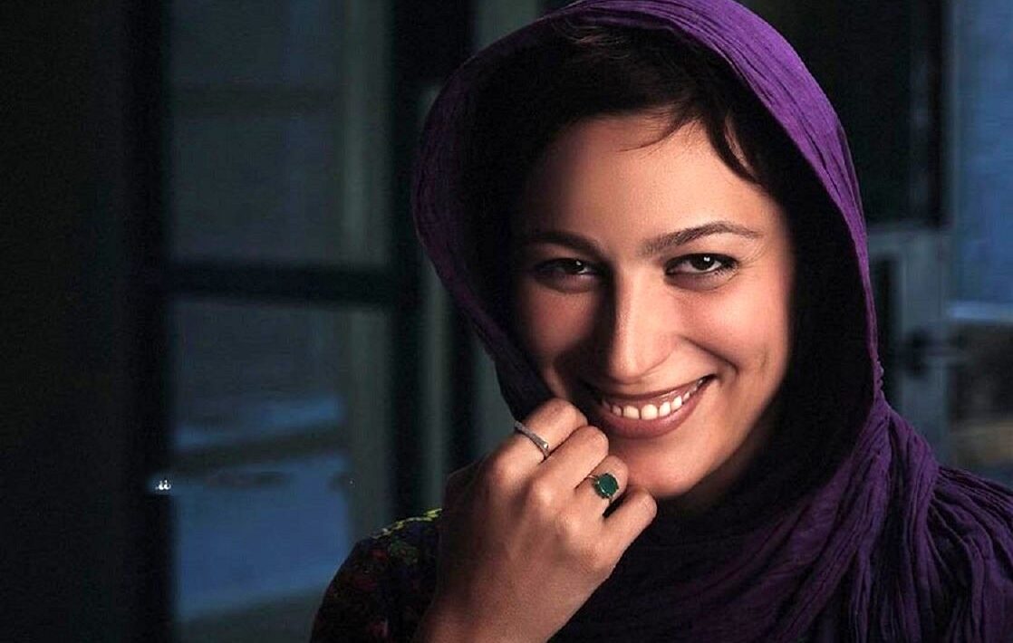 فلامک جنیدی با حضور در تجمعات لندن برای ایران جلب توجه کرد - تصویر شاخص