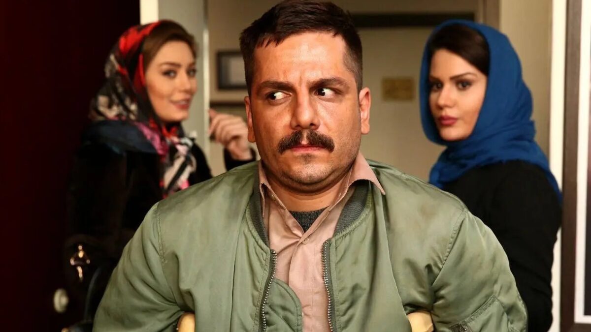 بهنوش بختیاری با چهره دهه شصتی کنار عباس غزالی + عکس