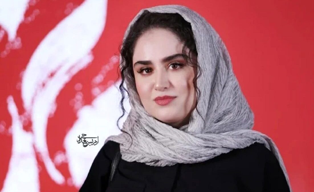 عکس قدی مه لقا مینوش زاد و هانیه غلامی در کافه لاکچری؛ چه استایل جذابی