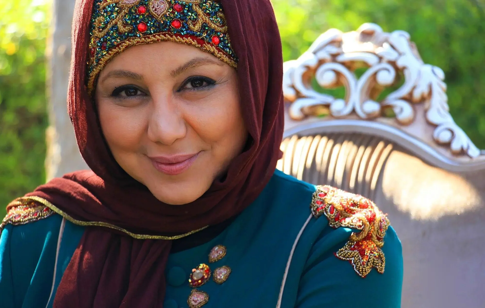 بهنوش بختیاری با موی سفید و فرفری؛ خانم بازیگر چقدر پیر شده - تصویر شاخص