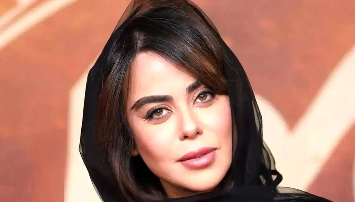 الهام اخوان: لباسم عجیب نبود خیلی هم پوشیده بود - تصویر شاخص