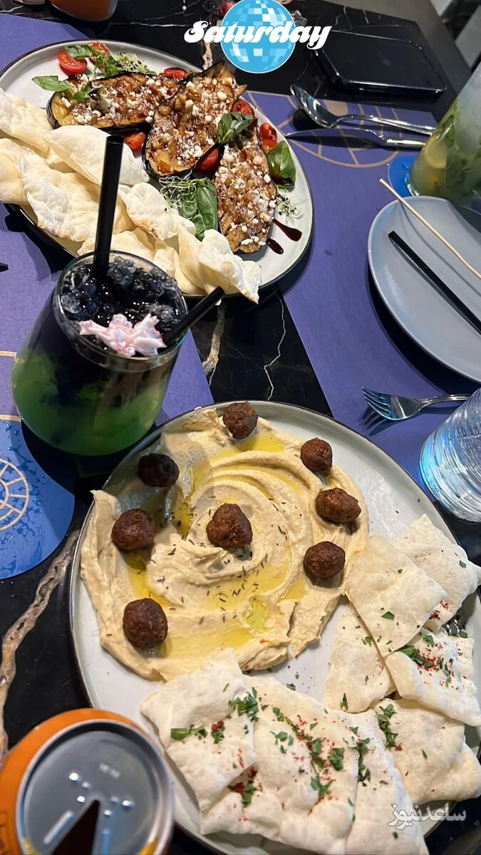 دیدار هنرمندان با رهبری