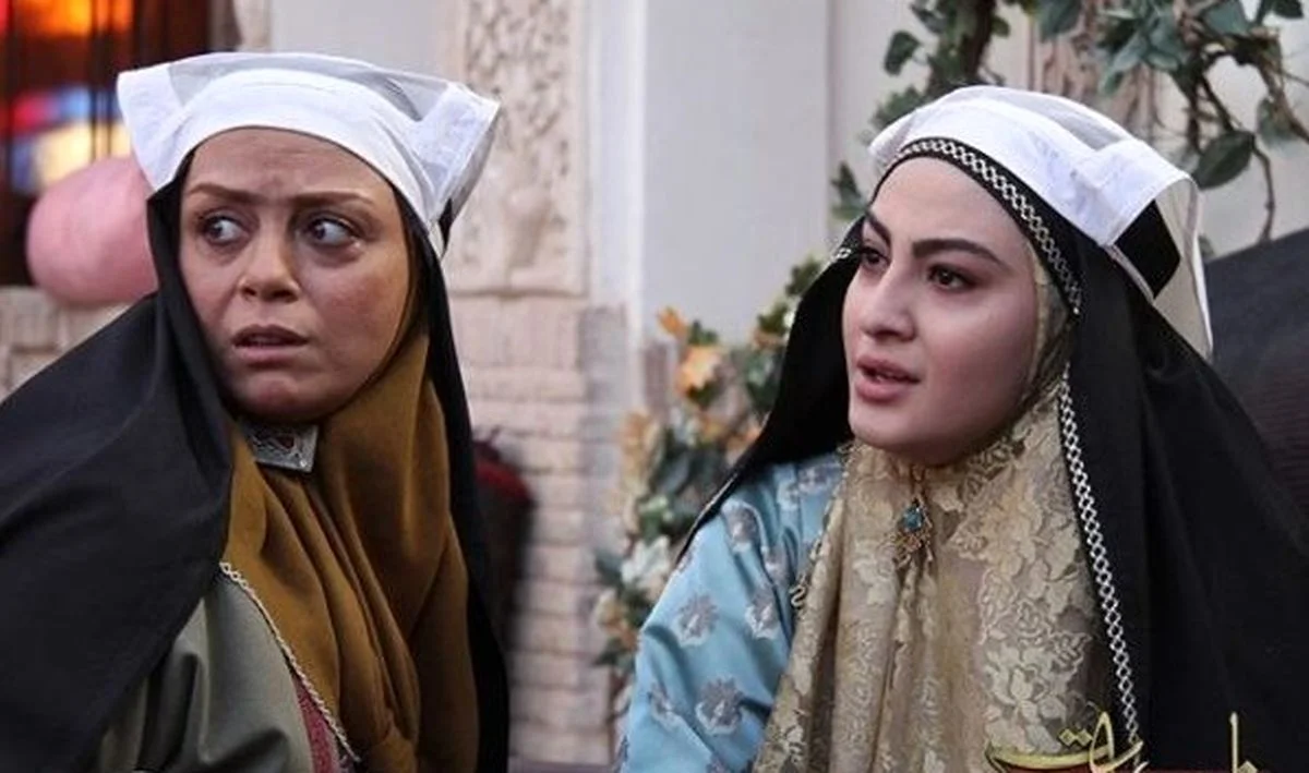 سفر در زمان| «فخرالزمان و مهرالنسا» سر میز غذا در پشت‌صحنه «بانوی عمارت» - تصویر شاخص