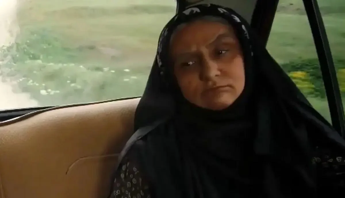 مادر بزرگ فوق جوان مارال همه را شوکه کرد + عکس عاشقانه با همسرش - تصویر شاخص