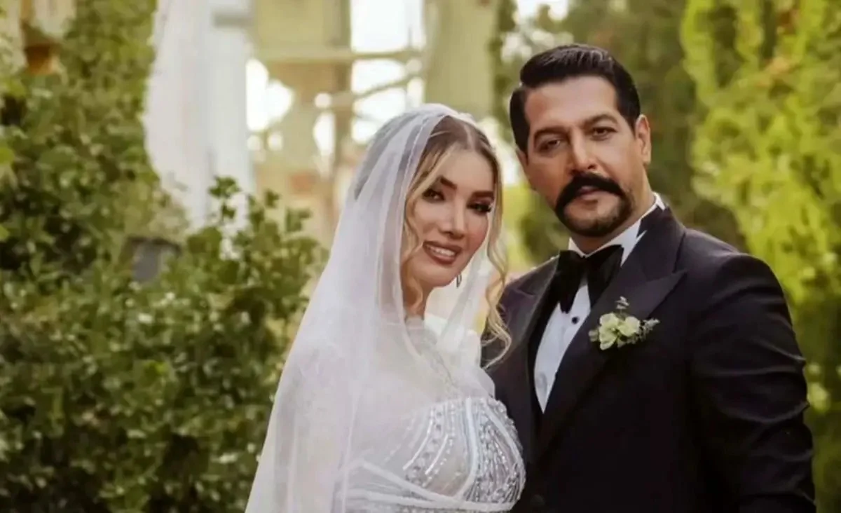 قاب عاشقانه متین ستوده برای کامران تفتی؛ ابراز علاقه خانم بازیگر دیدنیه - تصویر شاخص