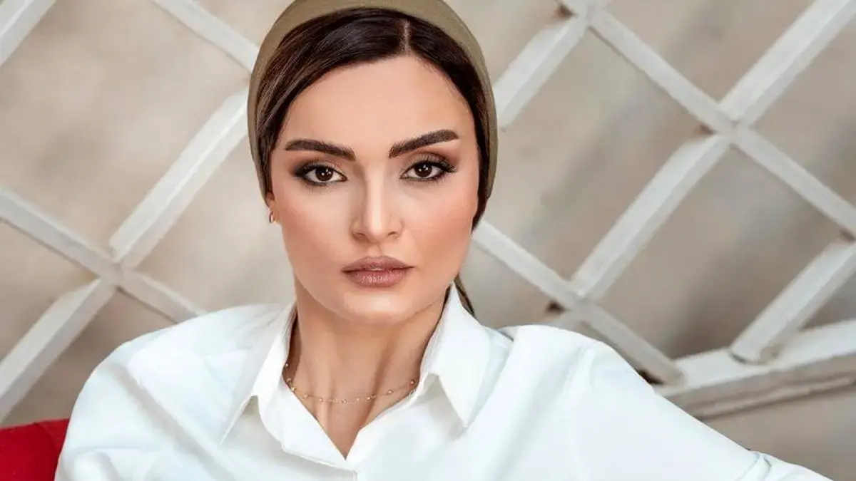 بیوگرافی و زندگی شخصی + عکس بارداری و دوقلوهایش
