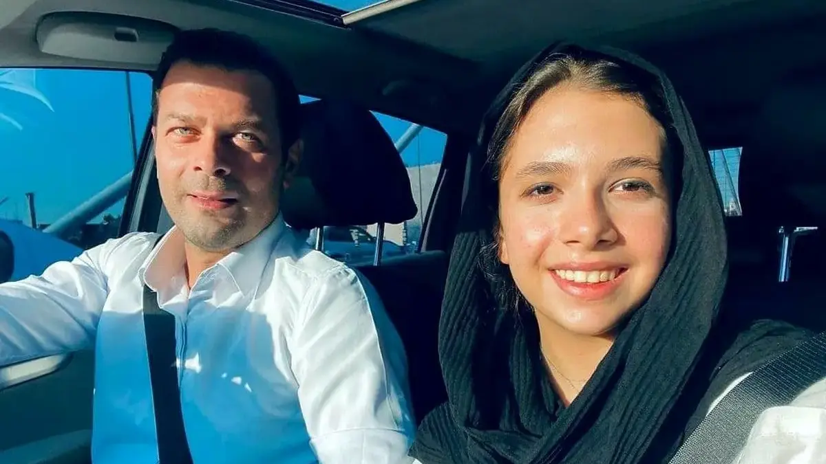 چیدمان شیک خانه پژمان بازغی؛ دورهمی شاد بازیگران در منزل آقای بازیگر