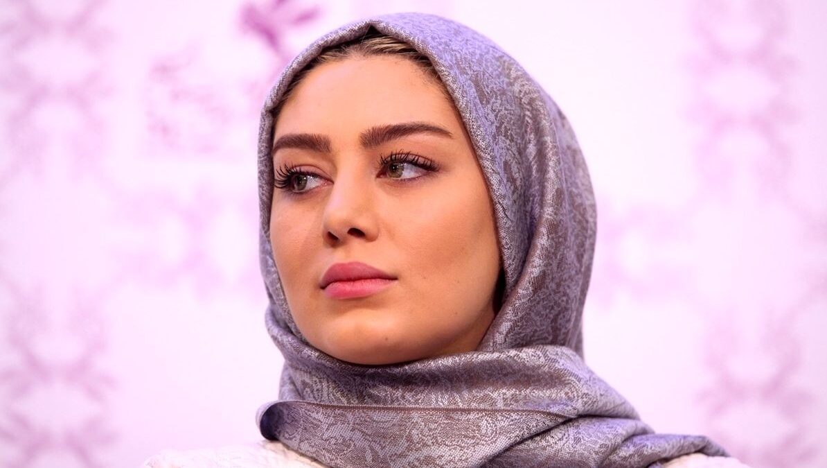 سحر قریشی با گریم عجیب در راس توجه؛ خال کنار لبش چقدر بهش میاد
