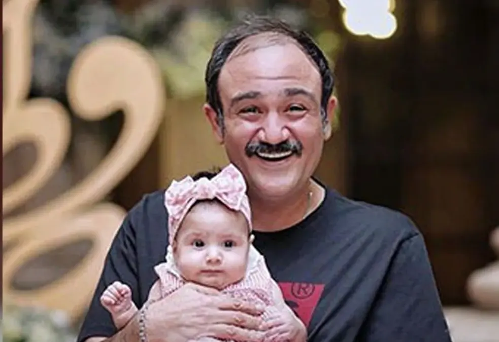 کافه گردی لاکچری پدر دختری مهران غفوریان در اینستاگرام