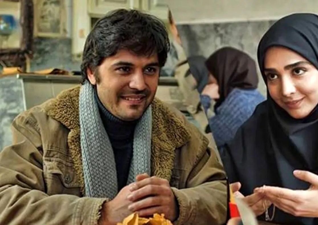 سفر در زمان| «حامد، احسان و طاهره» در پشت صحنه سریال لحظه گرگ و میش؛ سال 97 - تصویر شاخص