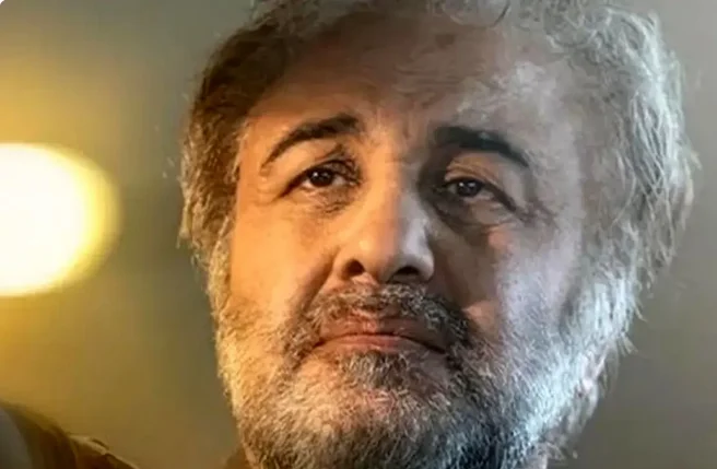 سفر زمان| ژست جالب رضا عطاران و محمدرضا گلزار در پشت‌صحنه توفیق اجباری - تصویر شاخص