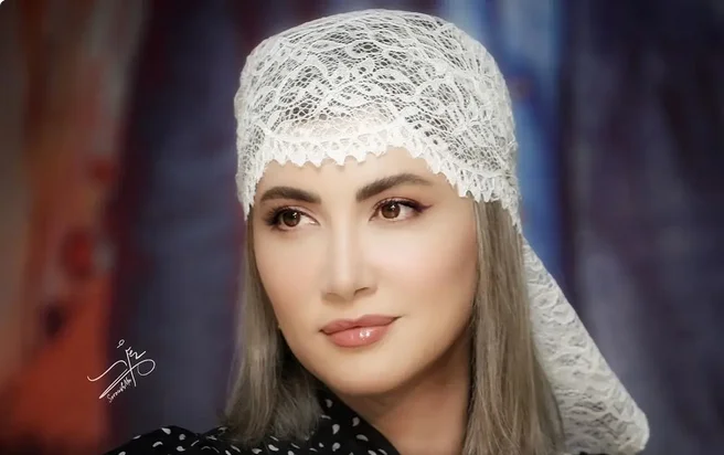 سفر در زمان| سمیرا حسینی و لیلا بلوکات: در قاب «آسمان همیشه ابری نیست» - تصویر شاخص