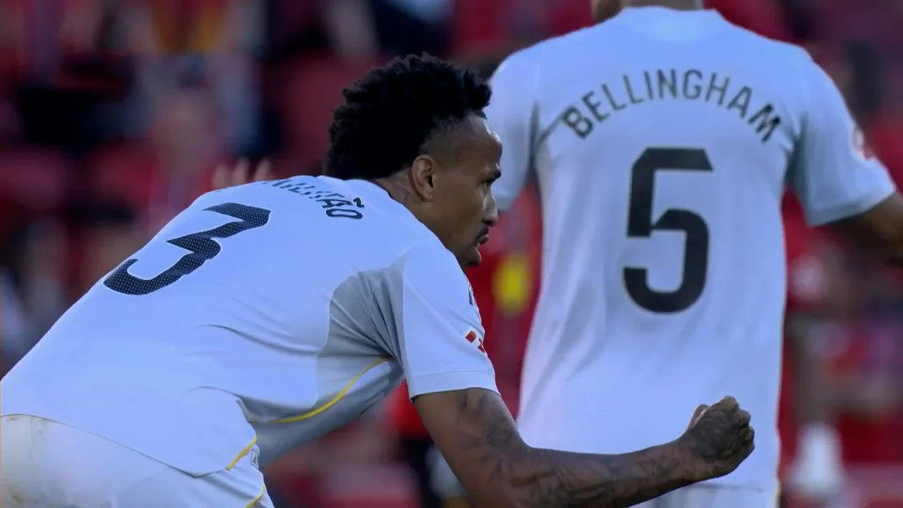 گل اول رئال مادرید به مایورکا (ادر میلیتائو) - تصویر شاخص