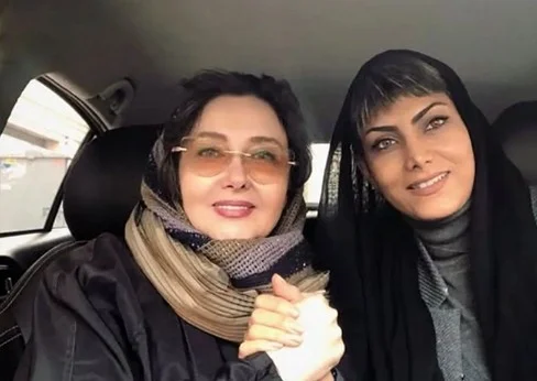 عکس| سفر زمان؛ چهرۀ باورنکردنی «کتایون ریاحی» 27 ساله در پنجمین فیلمش؛ دهۀ 60 - تصویر شاخص