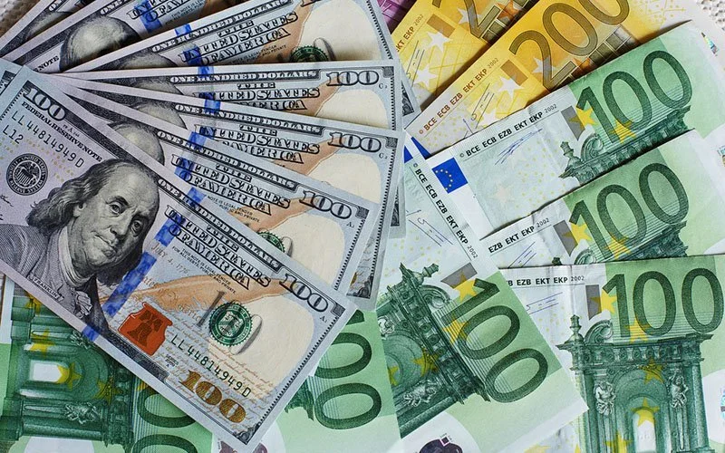 آخرین قیمت دلار و یورو در بازار امروز 27 اردیبهشت 1405 + جدول - تصویر شاخص